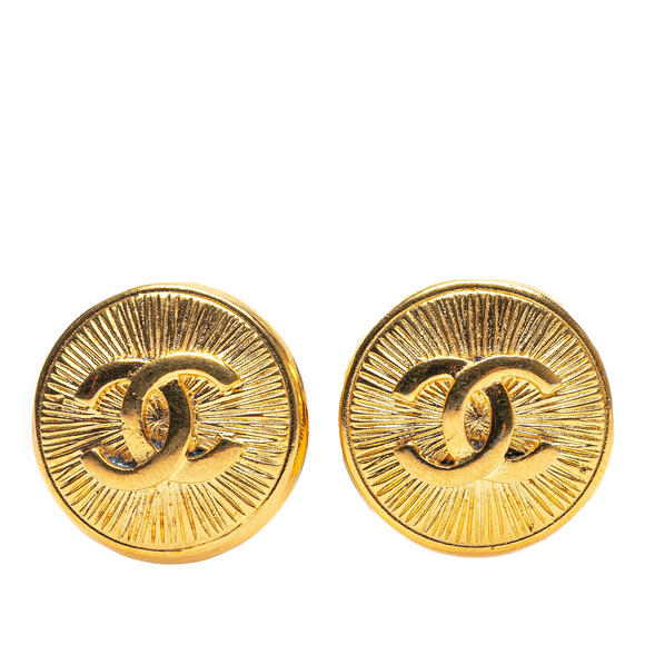 Pre-Loved Chanel Gold Plated CC Round Clip On Earrings - Picture 1 of 4